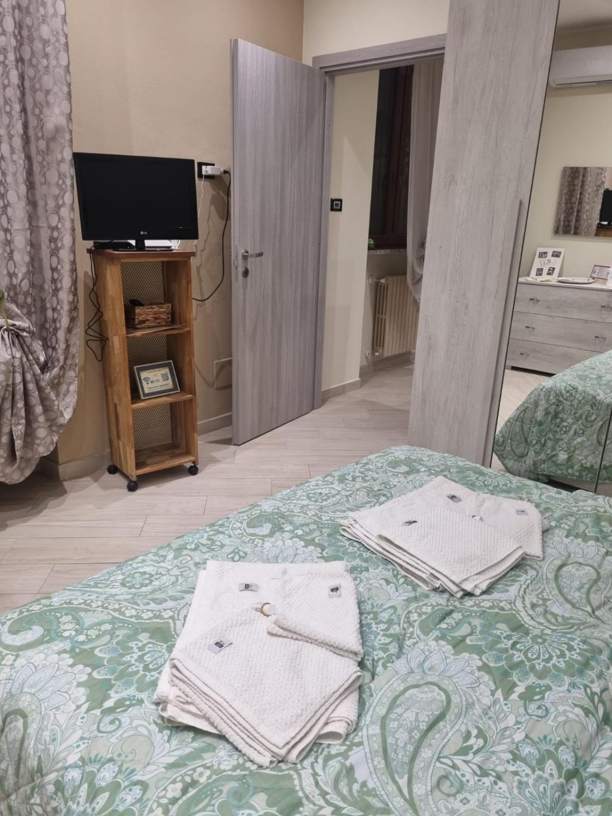 Villa La Casa di Dedè monolocale Sale Esterno foto